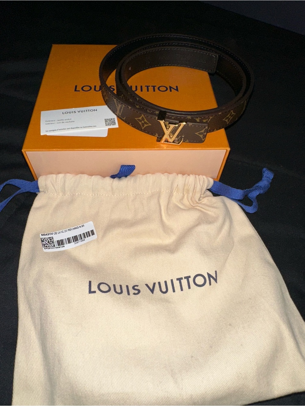 Louis Vuitton Iconic Reversible Belt ๐ค - Picture 5 of 11